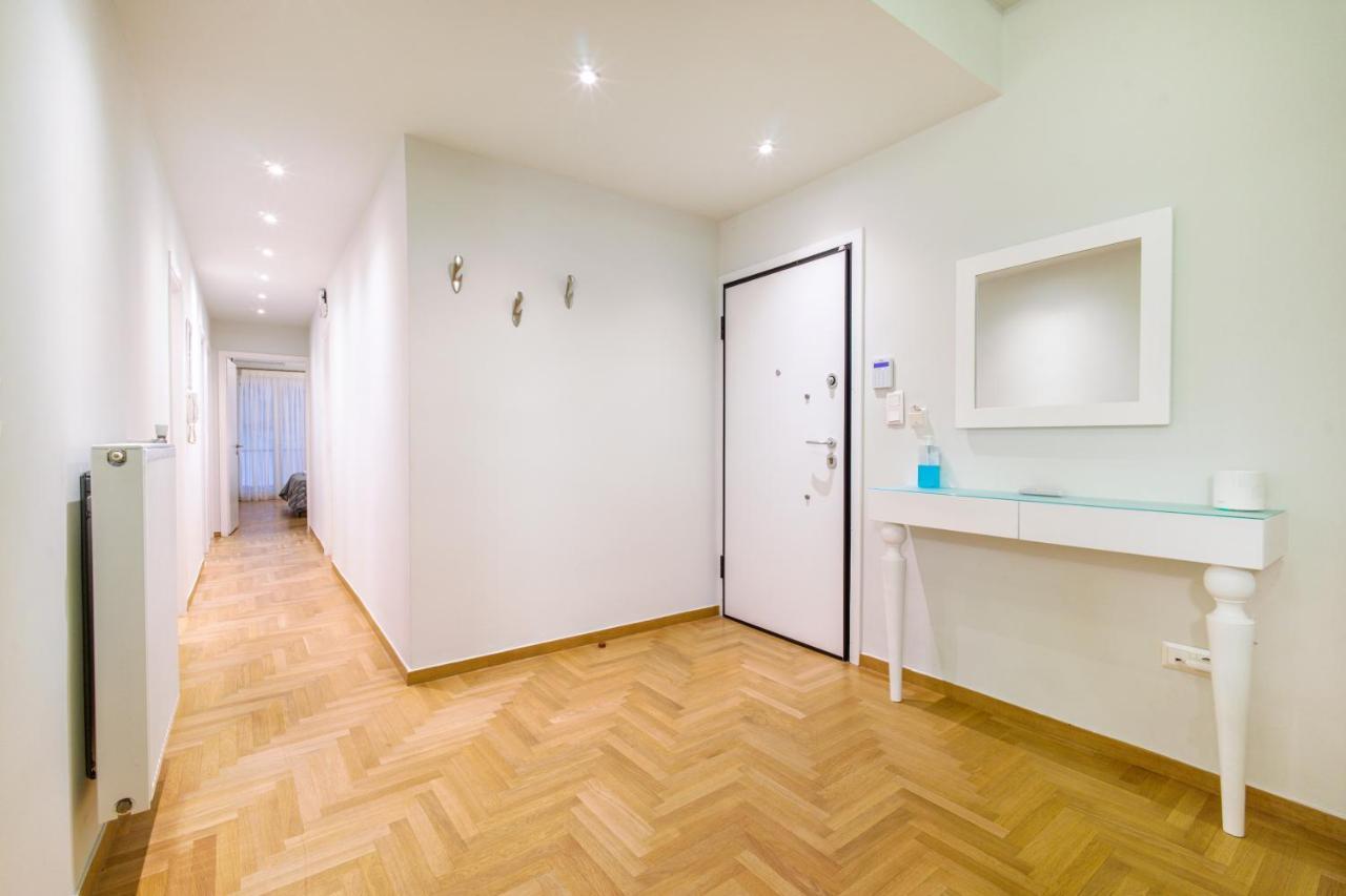 Ferienwohnung Urban Luxury On A Quiet Street In The Center Of Athen Exterior foto